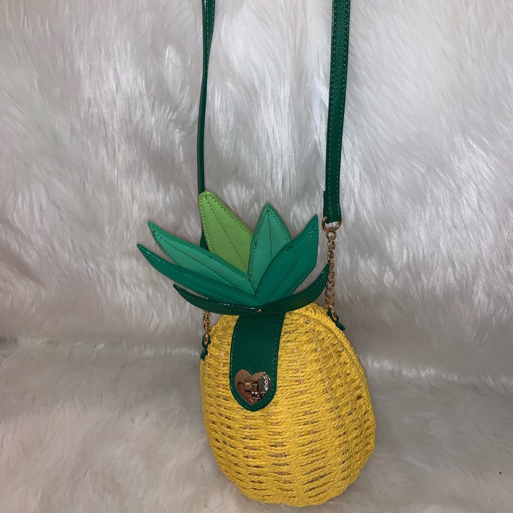 Betsey Johnson pineapple crossbody!